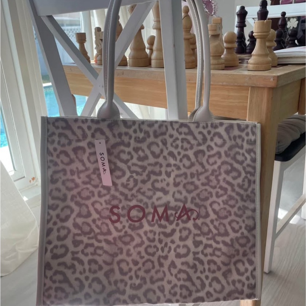 Soma Pink and White Tote Bag with Leopard Print